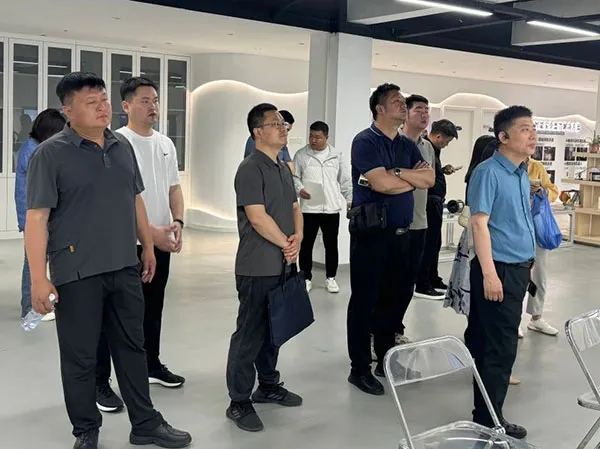 访企拓岗促就业主题活动